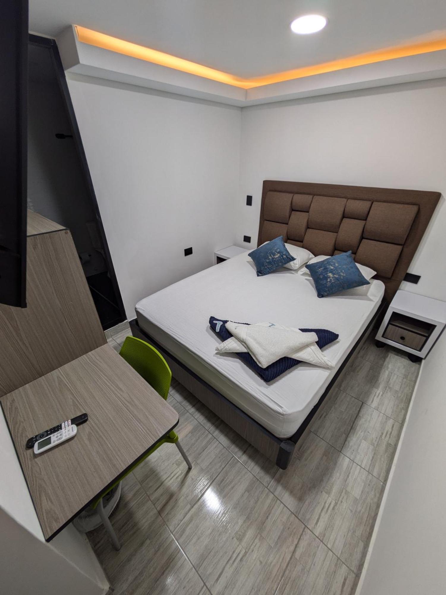 Hostel Boutique Nido De Loros 麦德林 外观 照片